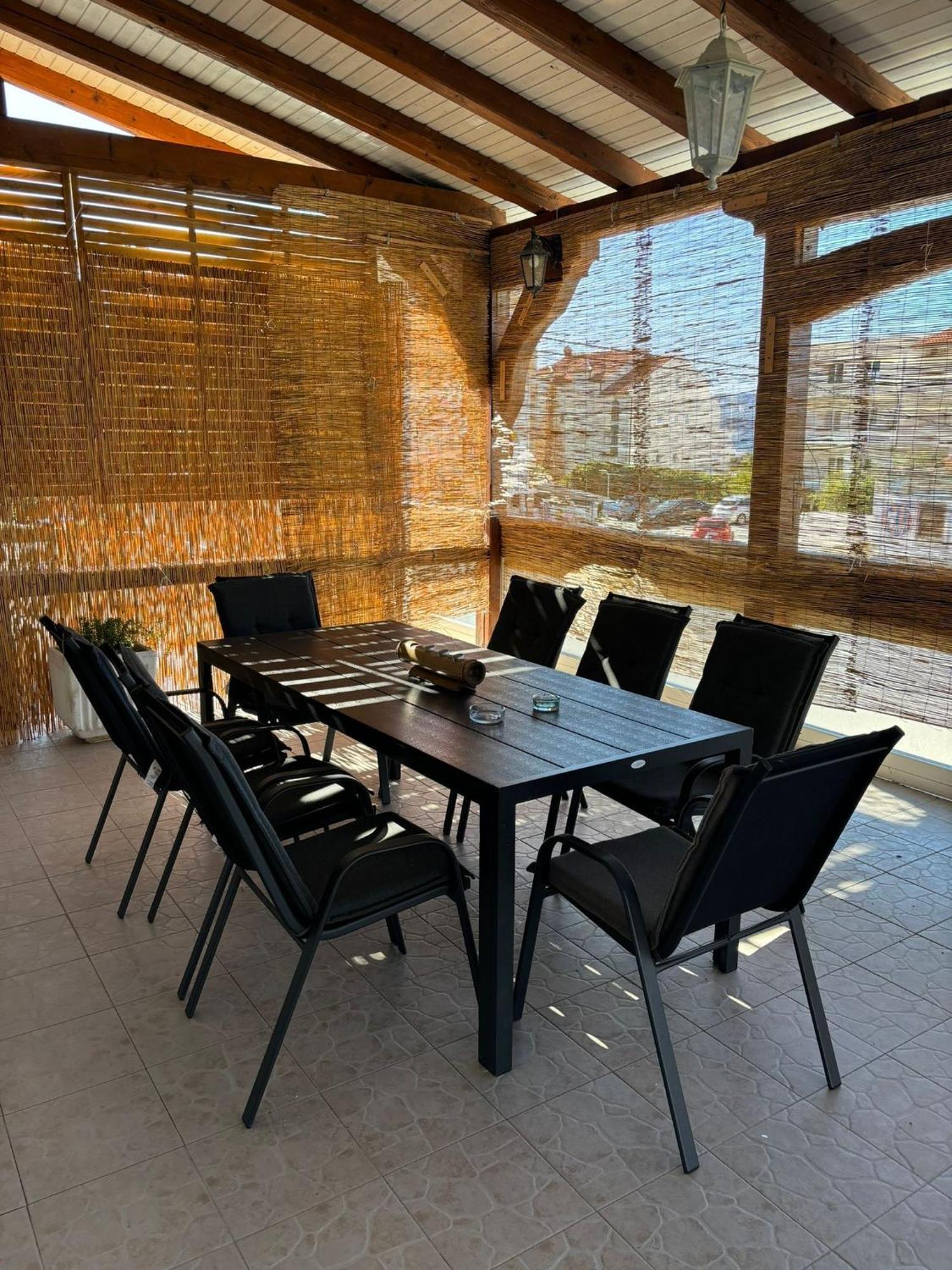 Apartments By The Sea Sumpetar, Omis - 2808 Dış mekan fotoğraf