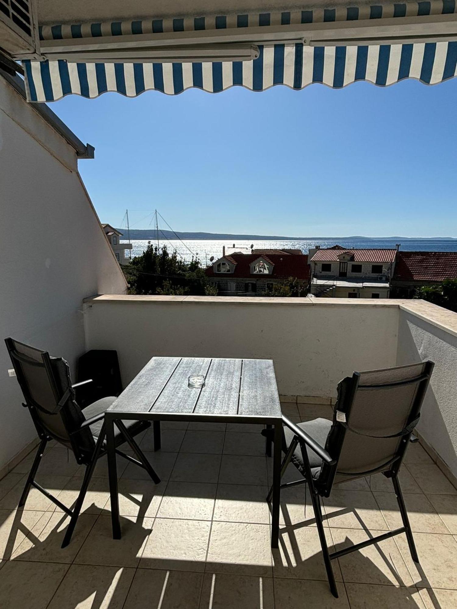 Apartments By The Sea Sumpetar, Omis - 2808 Dış mekan fotoğraf